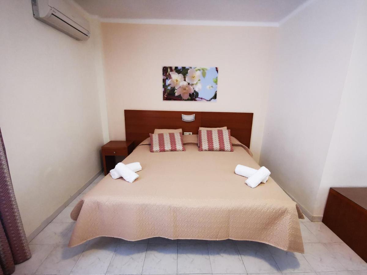 نيرخا Hostal Marazul المظهر الخارجي الصورة
